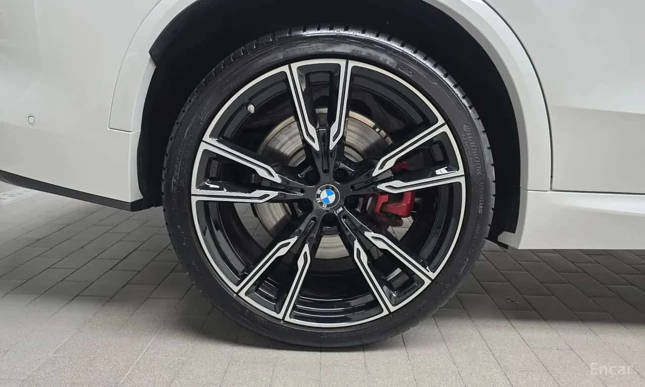 BMW X5 * M60i * МАСАЖИ * ХЕДЪП * ОБДУХВАНЕ, снимка 5 - Автомобили и джипове - 55564805