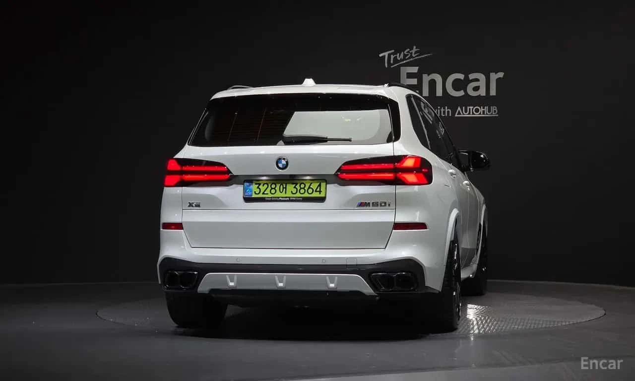 BMW X5 * M60i * МАСАЖИ * ХЕДЪП * ОБДУХВАНЕ, снимка 4 - Автомобили и джипове - 55564805