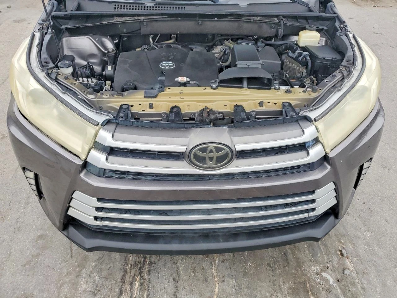 Toyota Highlander, снимка 12 - Автомобили и джипове - 55753277