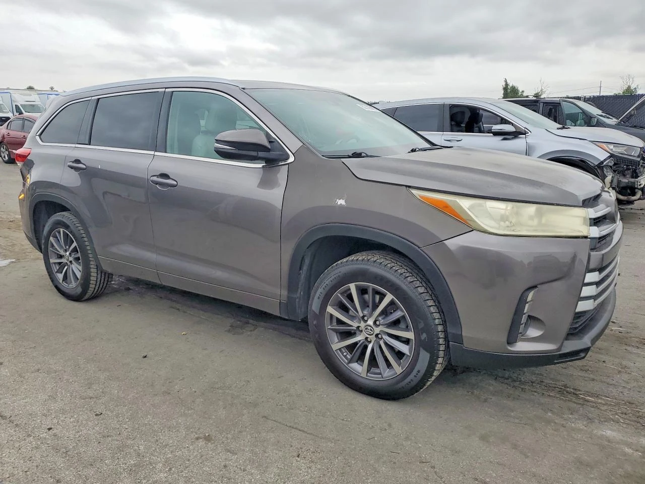 Toyota Highlander, снимка 4 - Автомобили и джипове - 55753277