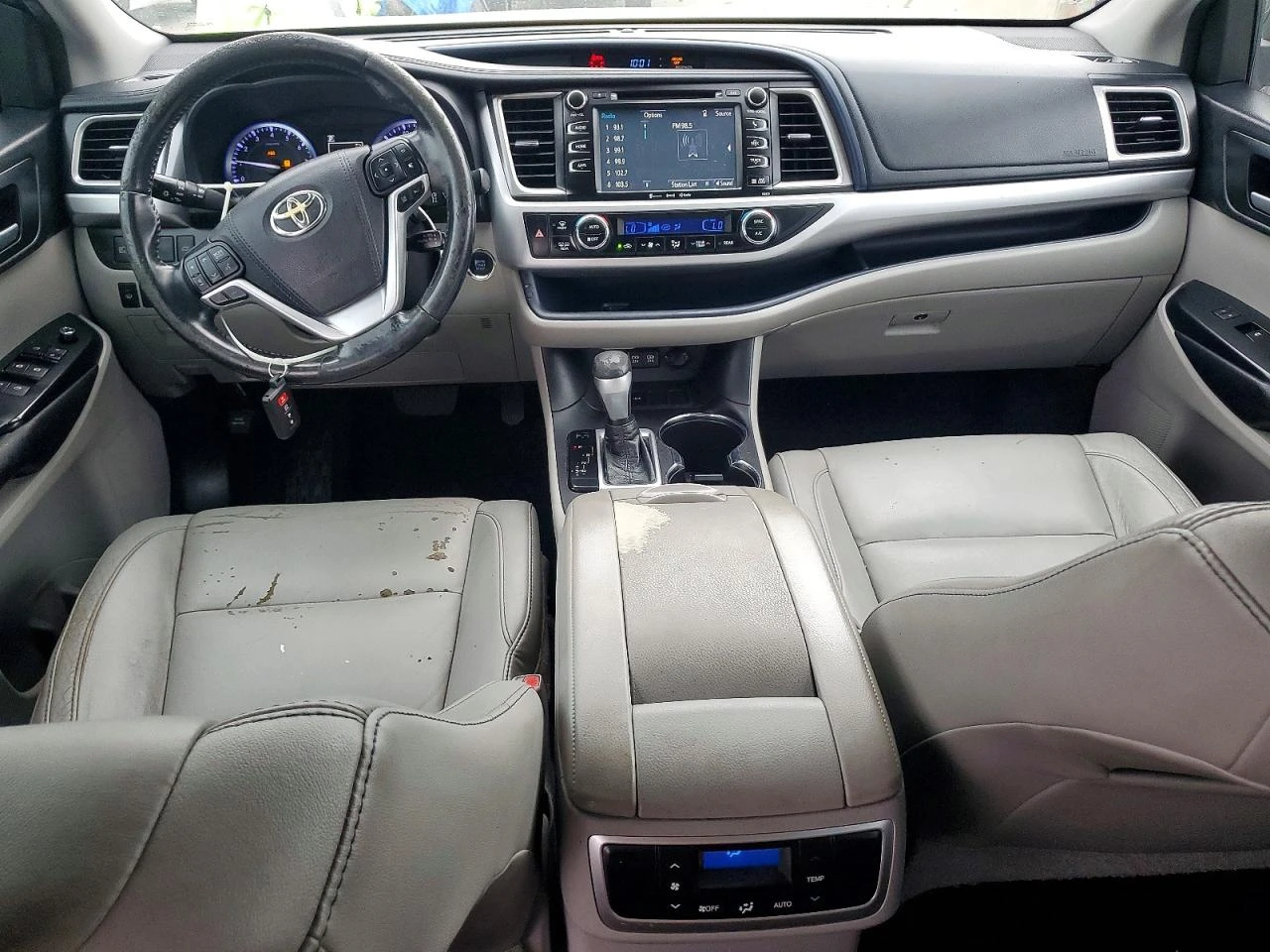 Toyota Highlander, снимка 8 - Автомобили и джипове - 55753277