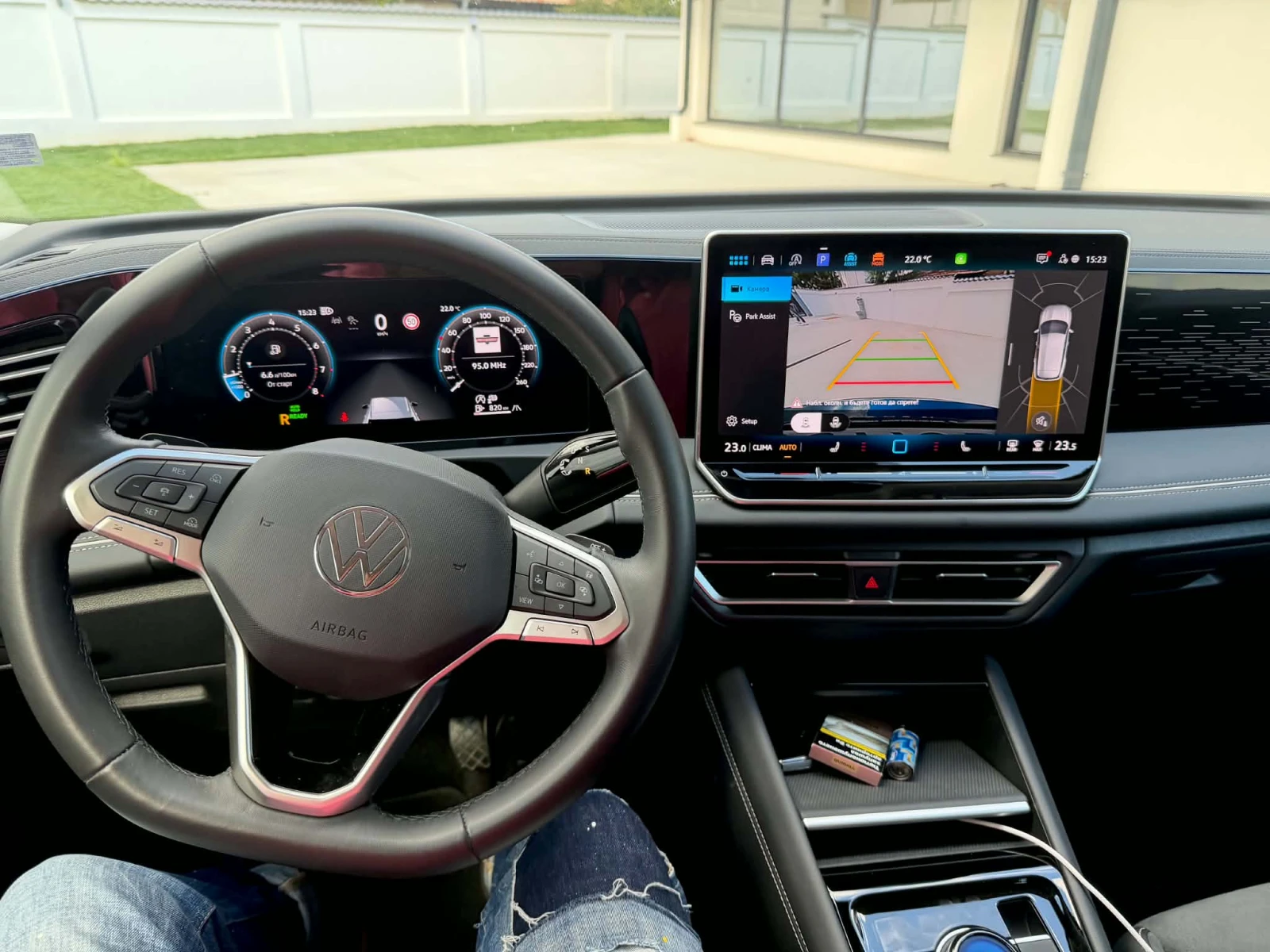 VW Tiguan 1.5 tsi ELEGANS, снимка 16 - Автомобили и джипове - 56245832