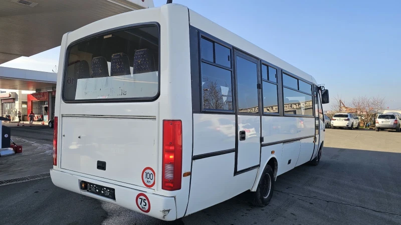 Iveco Daily  IRISBUS  3.0 - 180 кс-31 места , снимка 3 - Бусове и автобуси - 48786293