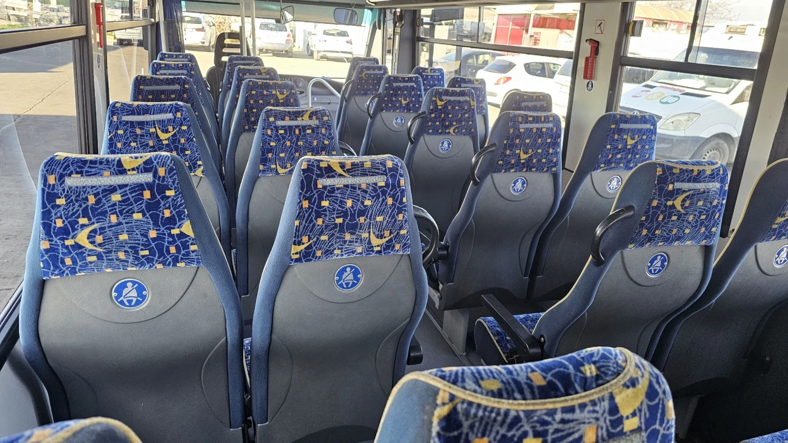 Iveco Daily  IRISBUS  3.0 - 180 -31   | Mobile.bg   12