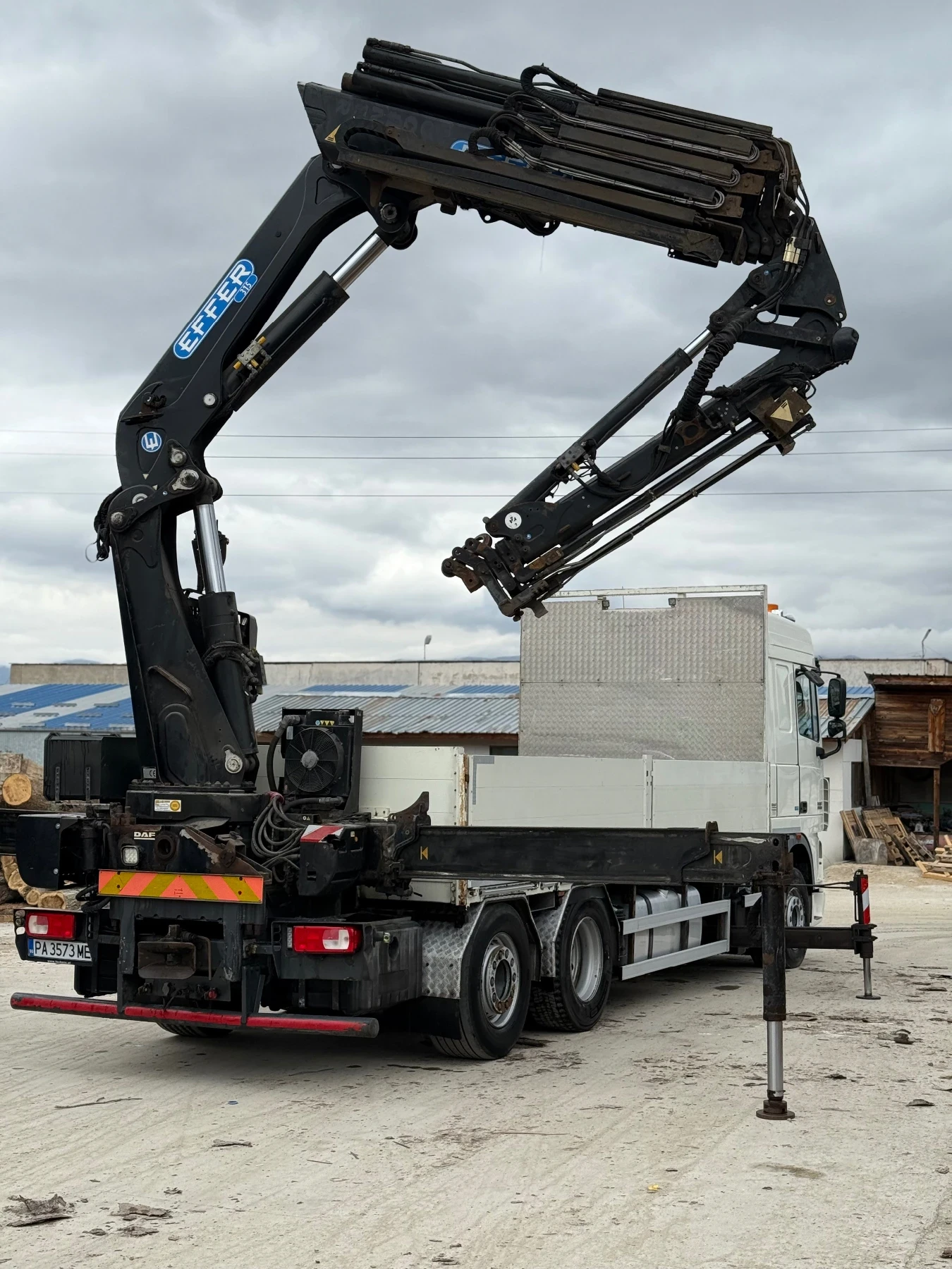 Daf XF 105 Кран EFFER 315/6S 28 метра , снимка 10 - Камиони - 53937156