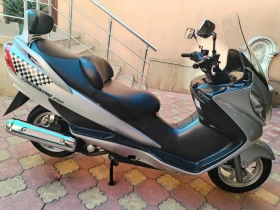 Suzuki Burgman 250i Като чисто нов!!! , снимка 5