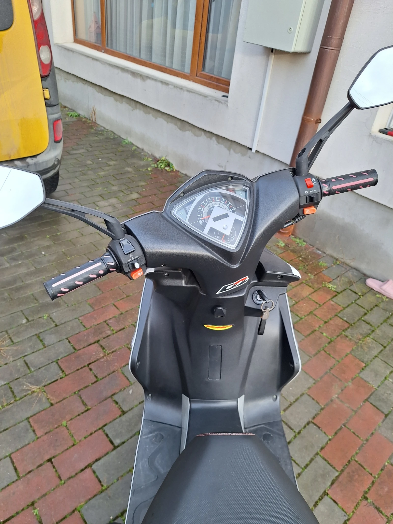 Sunsto EMS  Скутер , снимка 9 - Мотоциклети и мототехника - 54238475