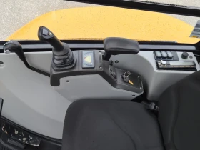 Багер Cat 302.7D CR/3.0т./3кофи+ бързосменник/НулевРадиус/ТО, снимка 16