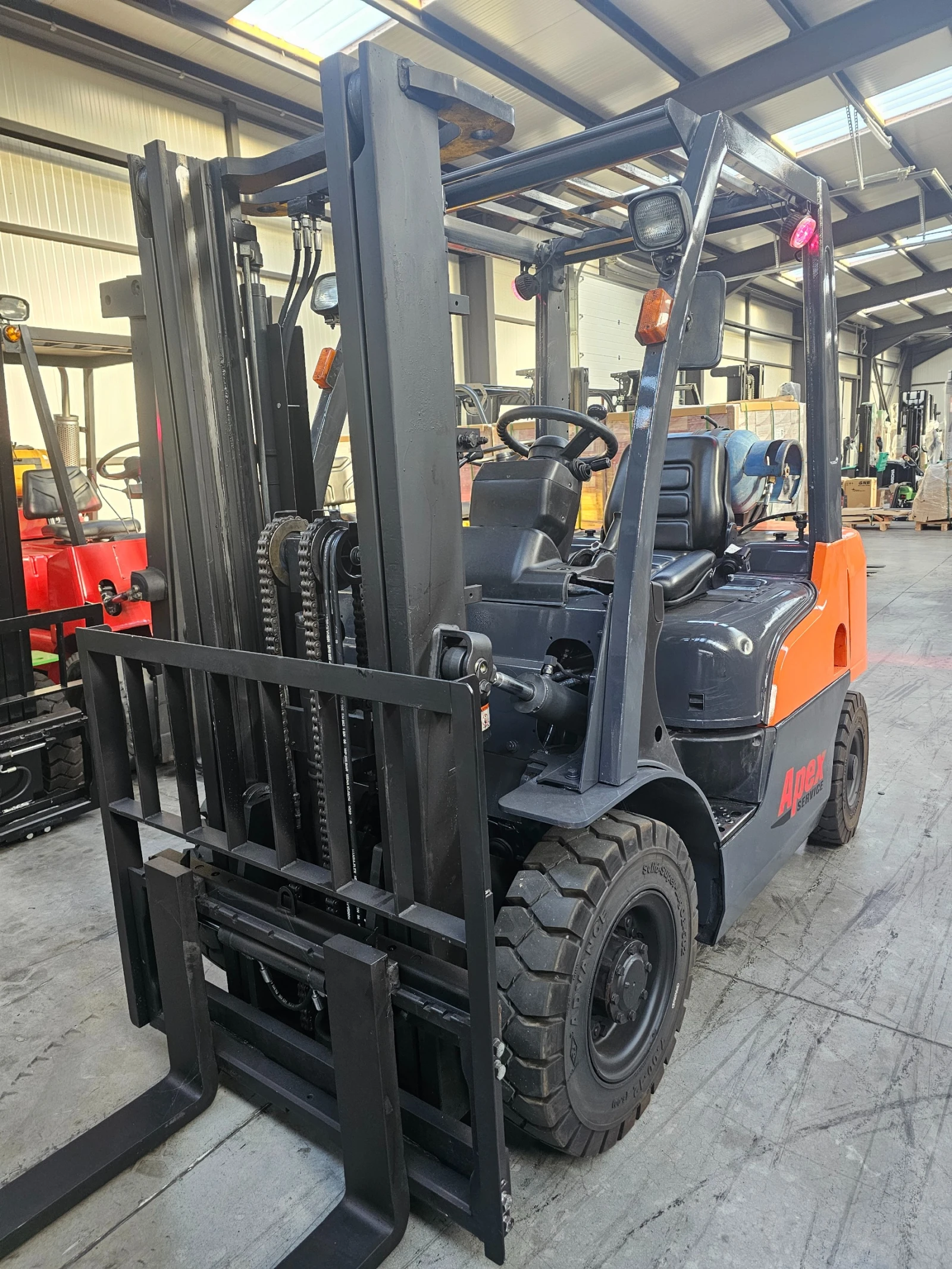  Nissan 2  | Mobile.bg   3