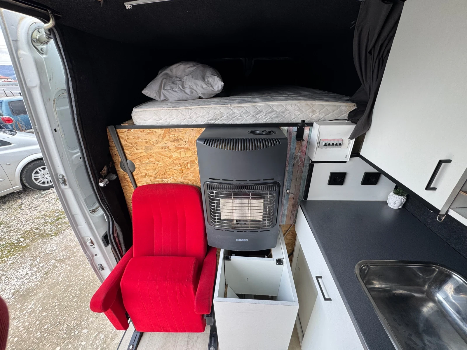 Кемпер Fiat iveco кемпер, снимка 8 - Каравани и кемпери - 53724382