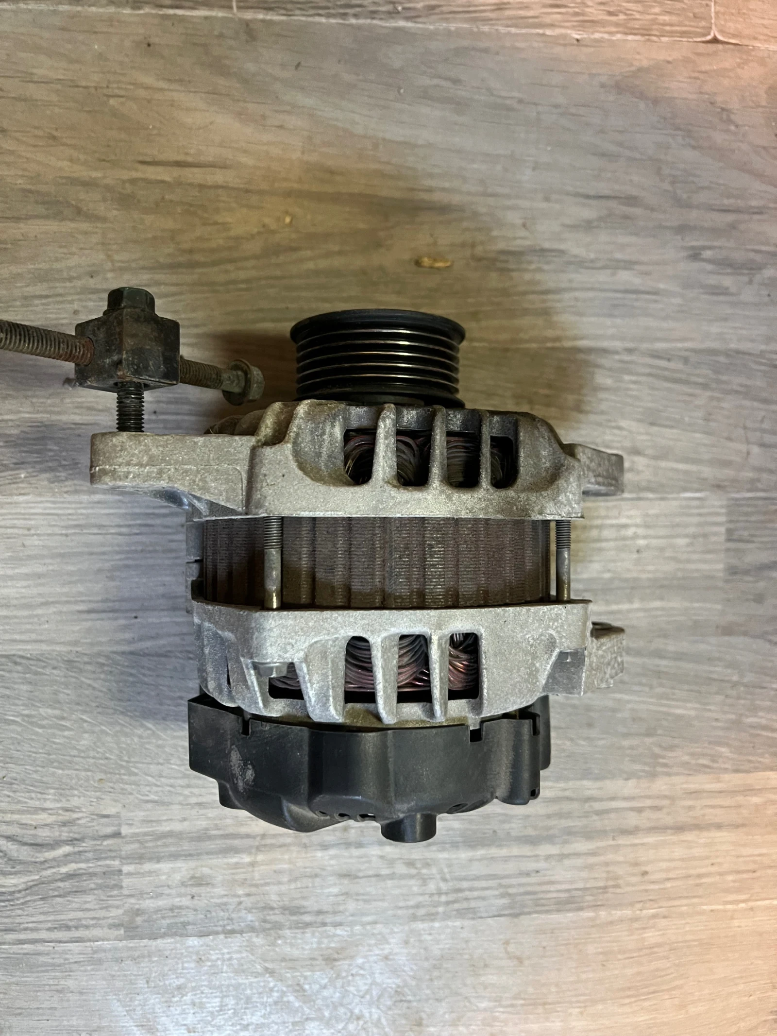 37300-2B300 13.5V 90A ���������� Hyundai  KIA 1.6GDI  37300-2B300 13.5 90� | Mobile.bg � ����������� 1