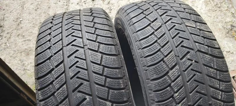 Гуми Зимни 255/50R18, снимка 5 - Гуми и джанти - 35123149