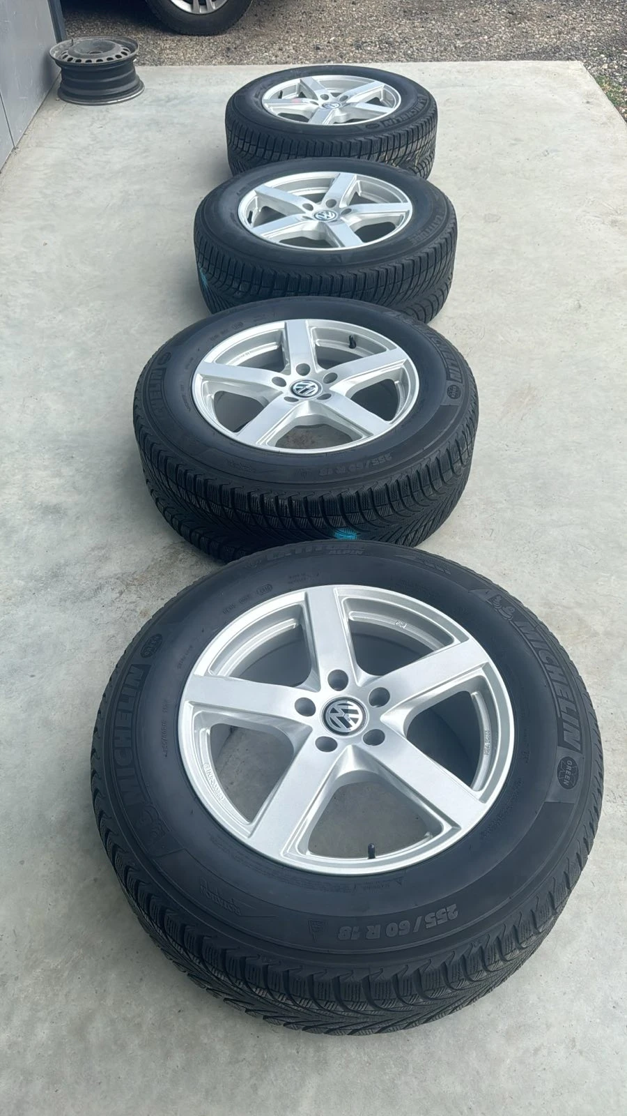    255/60R18  VW | Mobile.bg   4