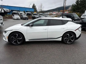 Kia EV6 LONG RANGE W/GT LINE PKG 2/CARFAX/Подгрев/Пано/4х4, снимка 3