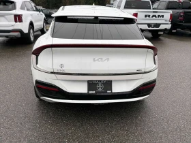 Kia EV6 LONG RANGE W/GT LINE PKG 2/CARFAX/Подгрев/Пано/4х4, снимка 5