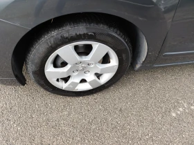Peugeot 5008 1.6HDi* Klimatronik* , снимка 15
