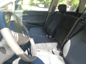 Honda Fr-v, снимка 11