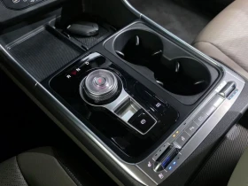 Kia Carnival 1.6 270 hp Automatic, снимка 9