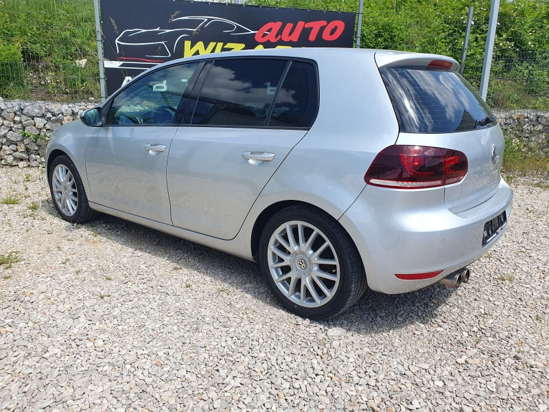 VW Golf 1.6 102кс ГАЗ, снимка 3 - Автомобили и джипове - 42810990