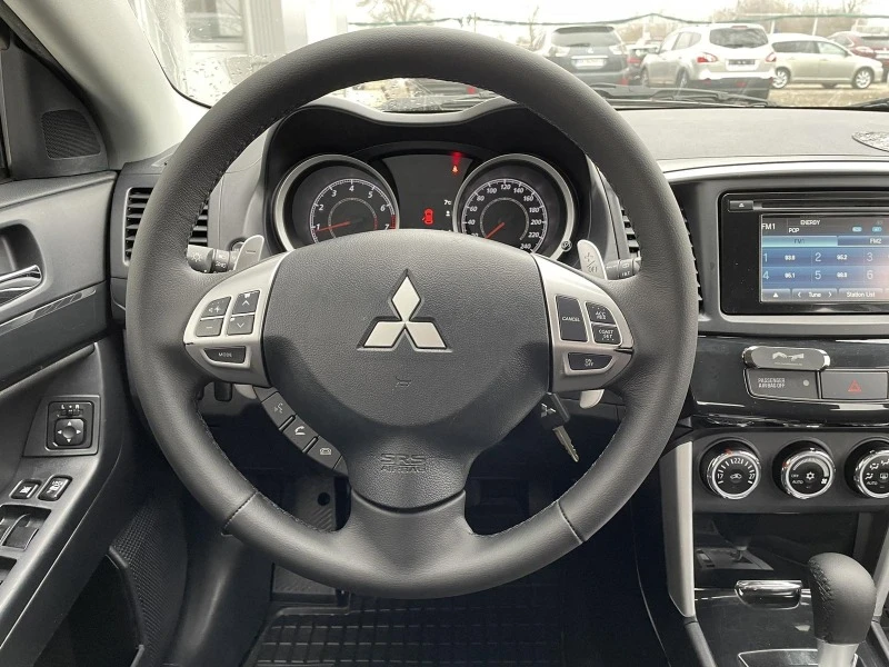 Mitsubishi Lancer Facelift/1.8/Automatic , снимка 10 - Автомобили и джипове - 44551323