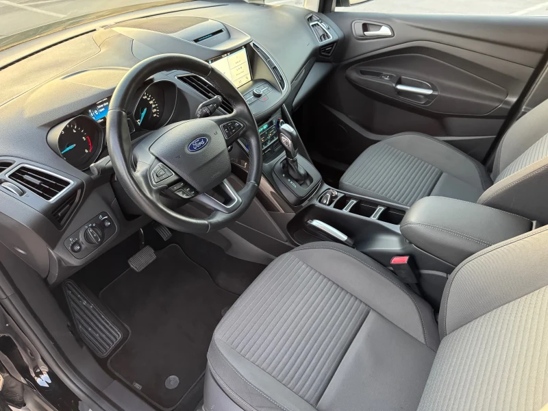 Ford Grand C-Max 1.5 tdci 7 МЕСТЕН/ AUTO/ KEYLESS/ CAMERA/ EURO 6B, снимка 9 - Автомобили и джипове - 46353862