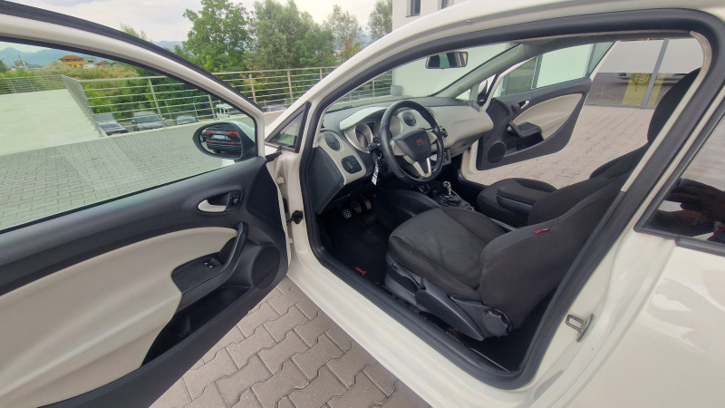 Seat Ibiza ЛИЗИНГ, снимка 9 - Автомобили и джипове - 46445111