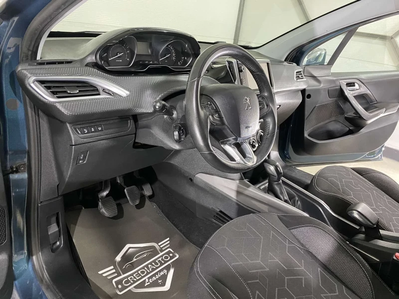 Peugeot 2008 1.6d, снимка 7 - Автомобили и джипове - 48005261