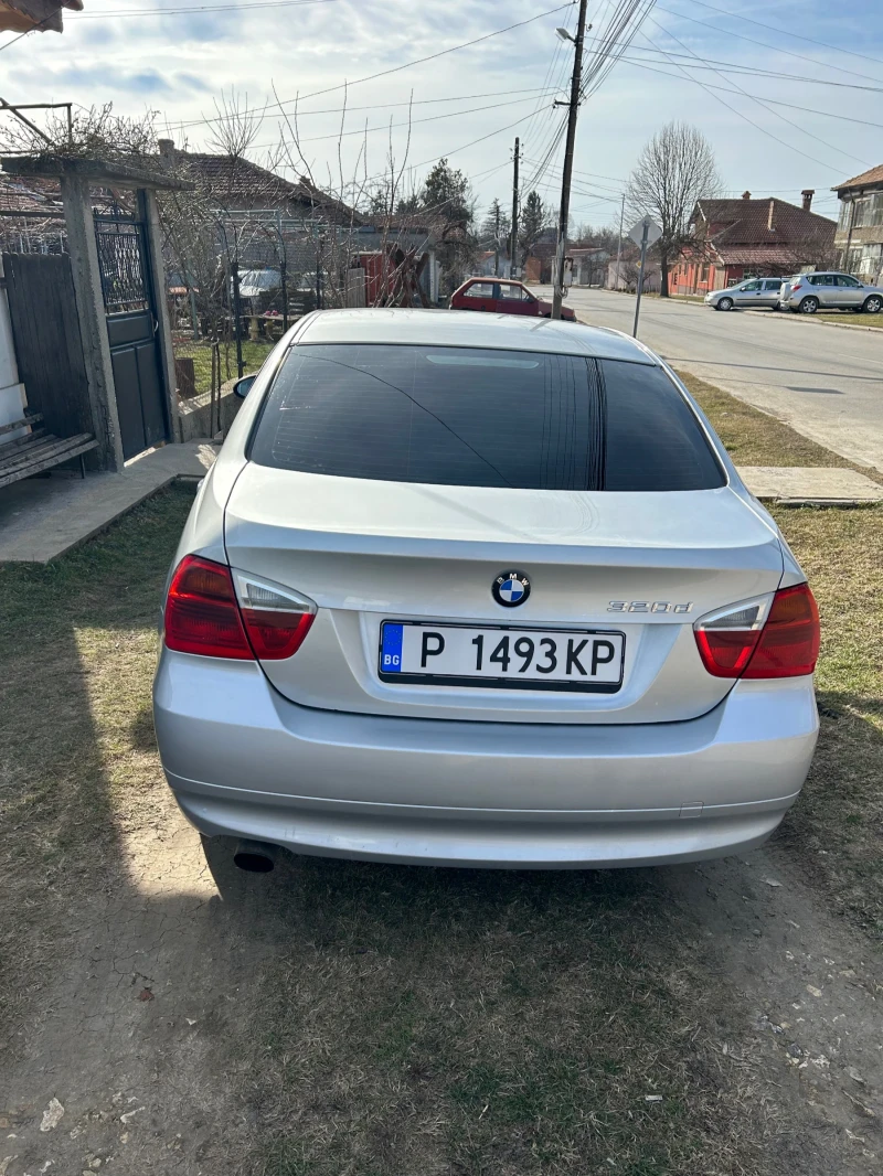 BMW 320, снимка 4 - Автомобили и джипове - 48306271