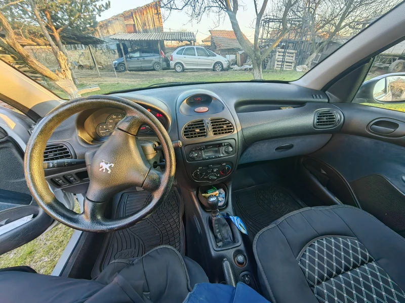 Peugeot 206, снимка 11 - Автомобили и джипове - 48606081