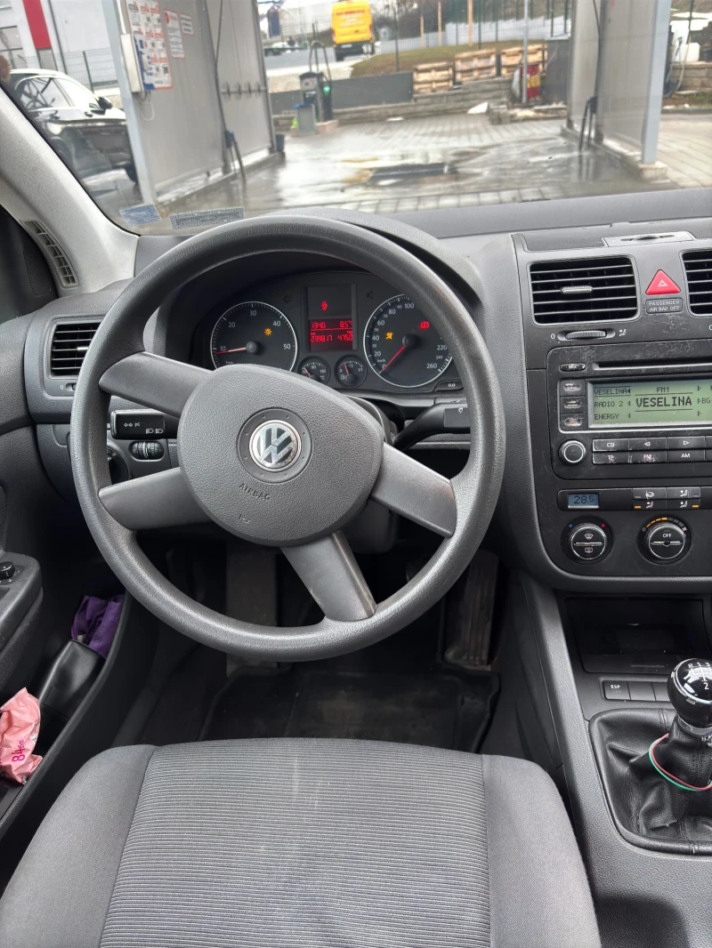 VW Golf 1.9 TDI , снимка 10 - Автомобили и джипове - 49439626