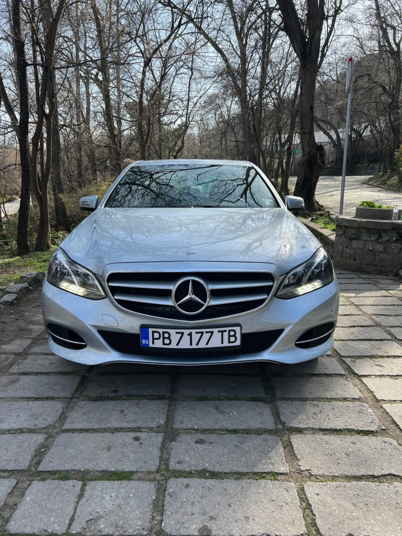 Mercedes-Benz E 200 E 200, снимка 1 - Автомобили и джипове - 49453800