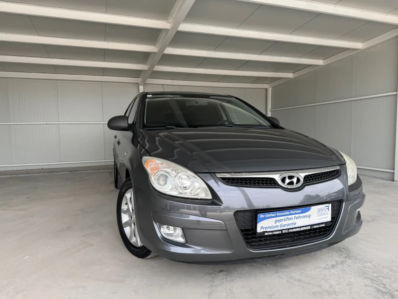 Hyundai I30 1.6-Benzin-Klimatronik, снимка 1 - Автомобили и джипове - 49507418