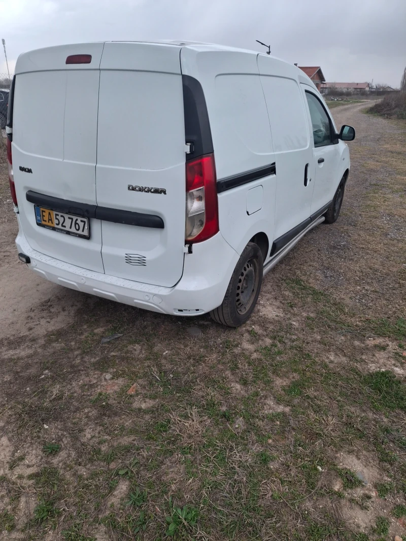 Dacia Dokker 1.5dci, снимка 6 - Автомобили и джипове - 49518811