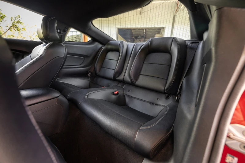 Ford Mustang 5.0 GT * V8 атмосферен двигател* , снимка 12 - Автомобили и джипове - 50446682