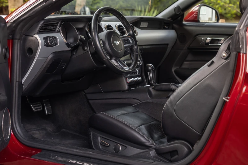 Ford Mustang 5.0 GT * V8 атмосферен двигател* , снимка 7 - Автомобили и джипове - 50446682