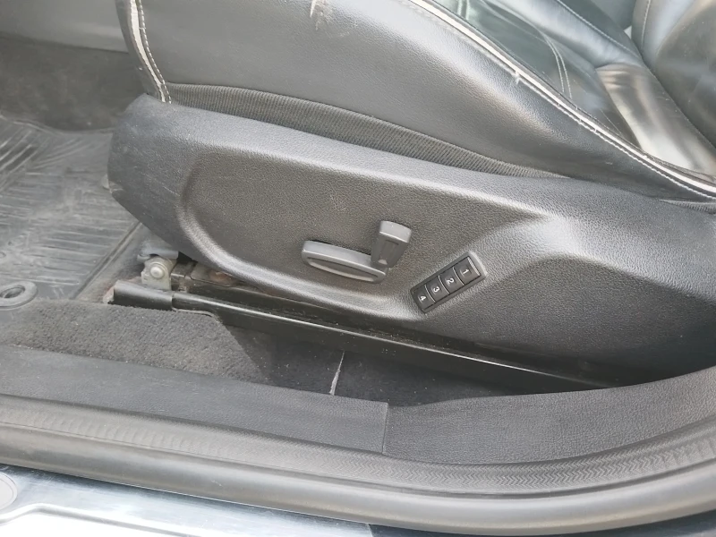 Ford Mondeo 2.0 tdci, снимка 14 - Автомобили и джипове - 51826016