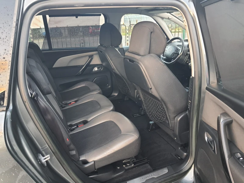 Citroen C4 Picasso, снимка 15 - Автомобили и джипове - 52075891