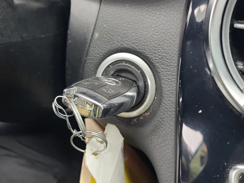 Mercedes-Benz C 300 2017 COUPE 4MATIC * БЕЗ ПЪРВОНАЧАЛНА ВНОСКА* , снимка 8 - Автомобили и джипове - 52959135