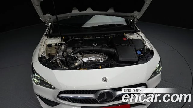 Mercedes-Benz CLA 250 AMG 4MATIC| АМБИЕНТНО| КАМЕРА| ПОДГРЕВ| PANO| DIST, снимка 16 - Автомобили и джипове - 55784182