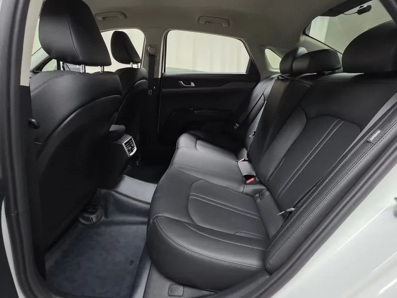 Kia K5 2.0 Lpi Prestige, снимка 11 - Автомобили и джипове - 55886789