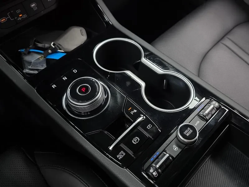 Kia K5 2.0 Lpi Prestige, снимка 8 - Автомобили и джипове - 55886789