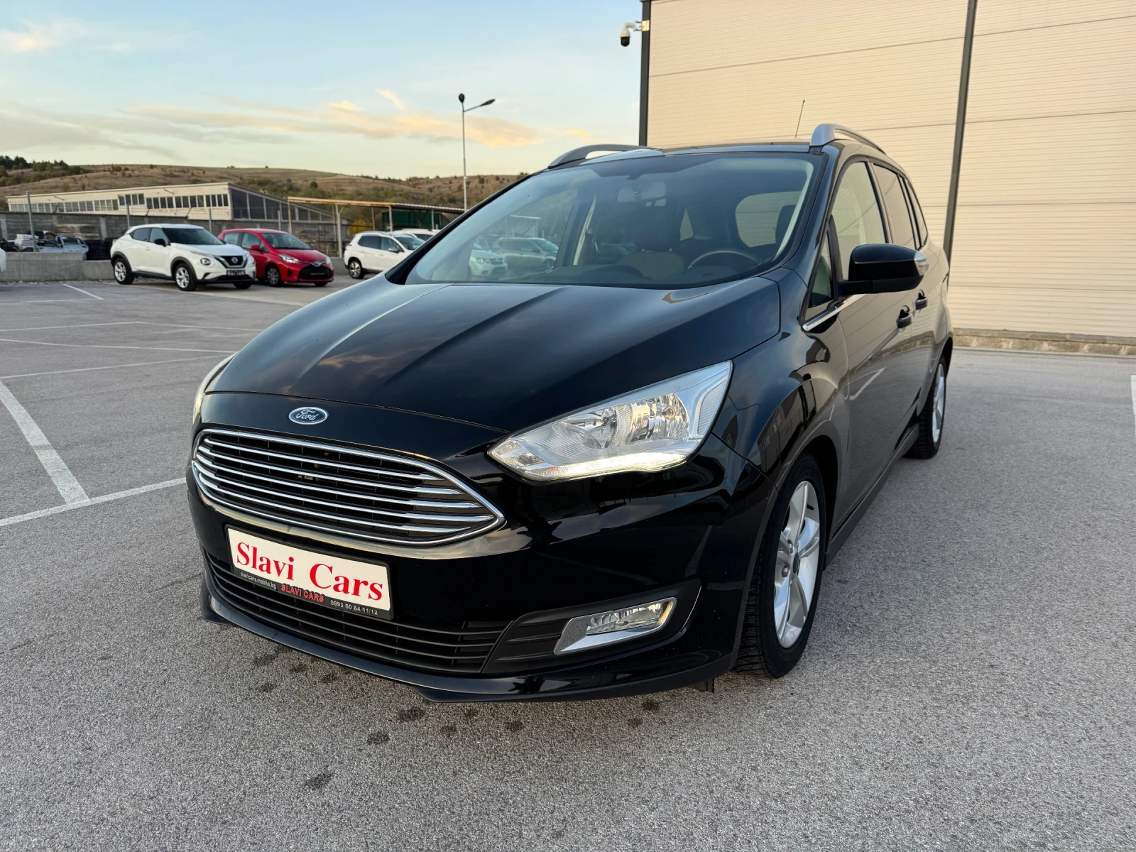 Ford Grand C-Max 1.5 tdci 7 / AUTO/ KEYLESS/ CAMERA/ EURO 6B | Mobile.bg   1