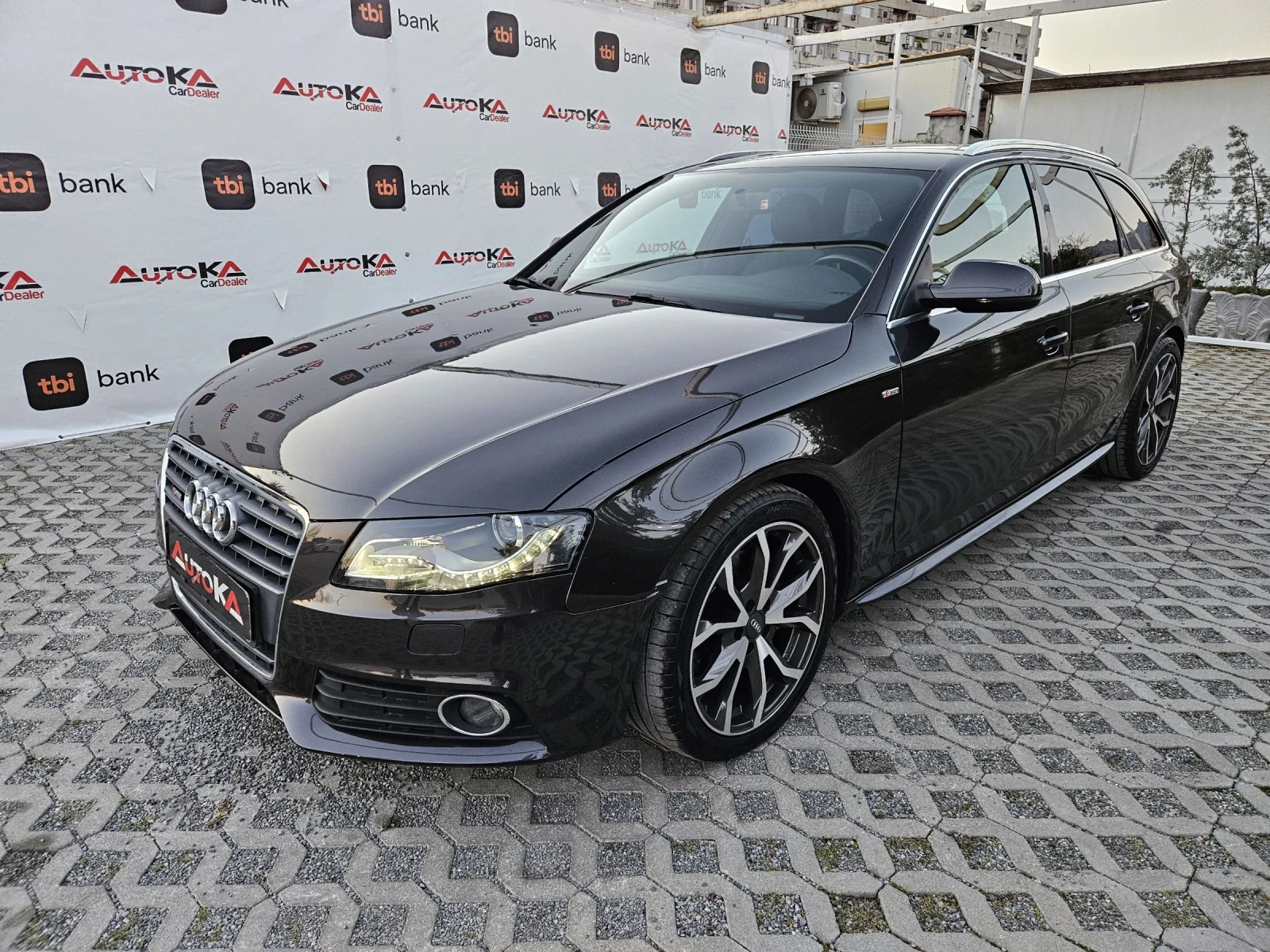 Audi A4 2.0TDI-143кс= АВТОМАТ= 3ХS-Line= LED= 192.000км - изображение 6