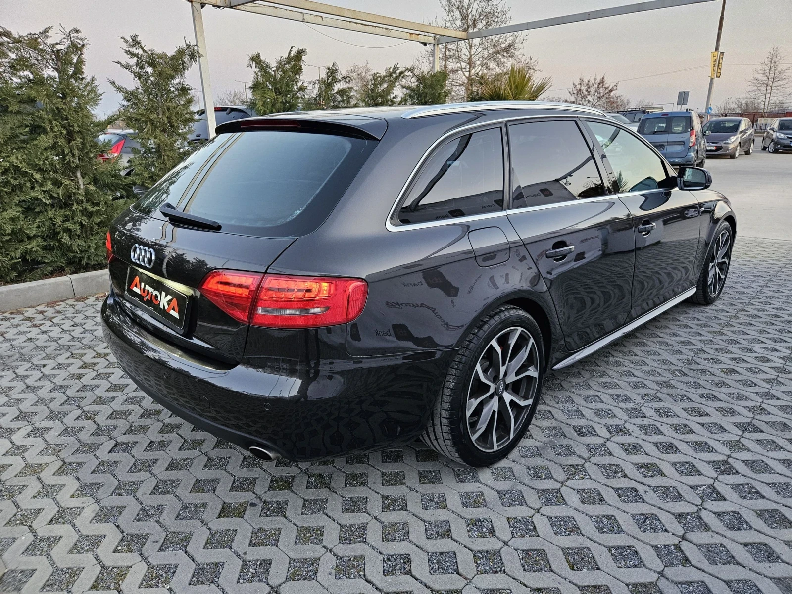 Audi A4 2.0TDI-143кс= АВТОМАТ= 3ХS-Line= LED= 192.000км - изображение 3