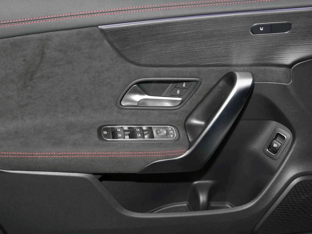 Mercedes-Benz CLA 220 d AMG NAVI 360 CAMERA  | Mobile.bg   11