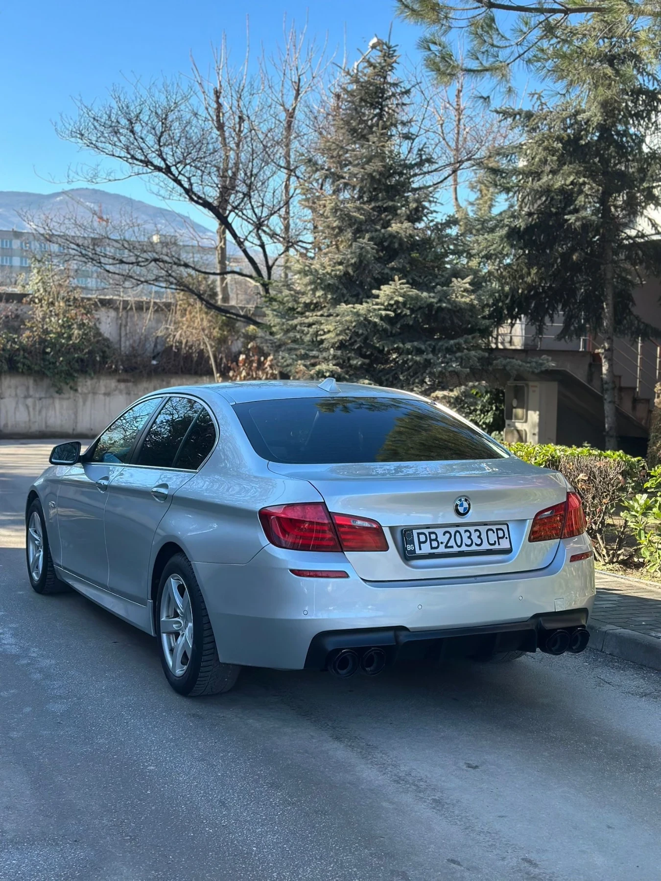 BMW 530 F10 3.0d / М5 Пакет / Кожа / Нави / 8ск / ТОП - изображение 6
