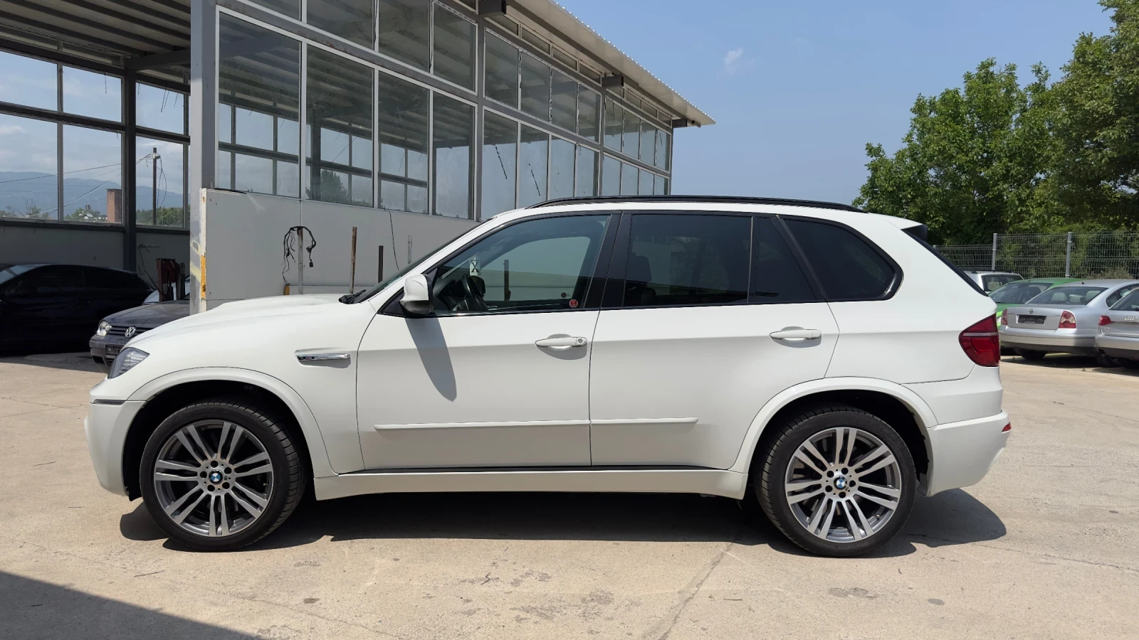 BMW X5M  - изображение 2