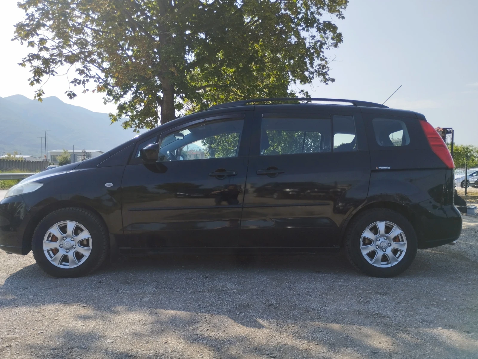 Mazda 5 2.0CRDI 110кс 7 местна - изображение 6