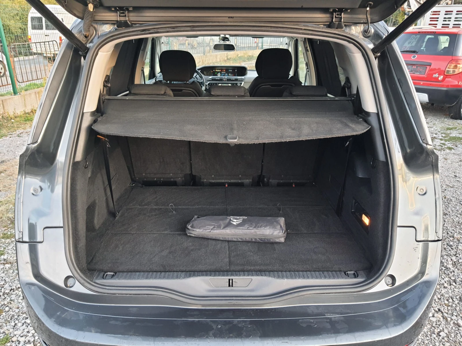 Citroen C4 Picasso | Mobile.bg   12