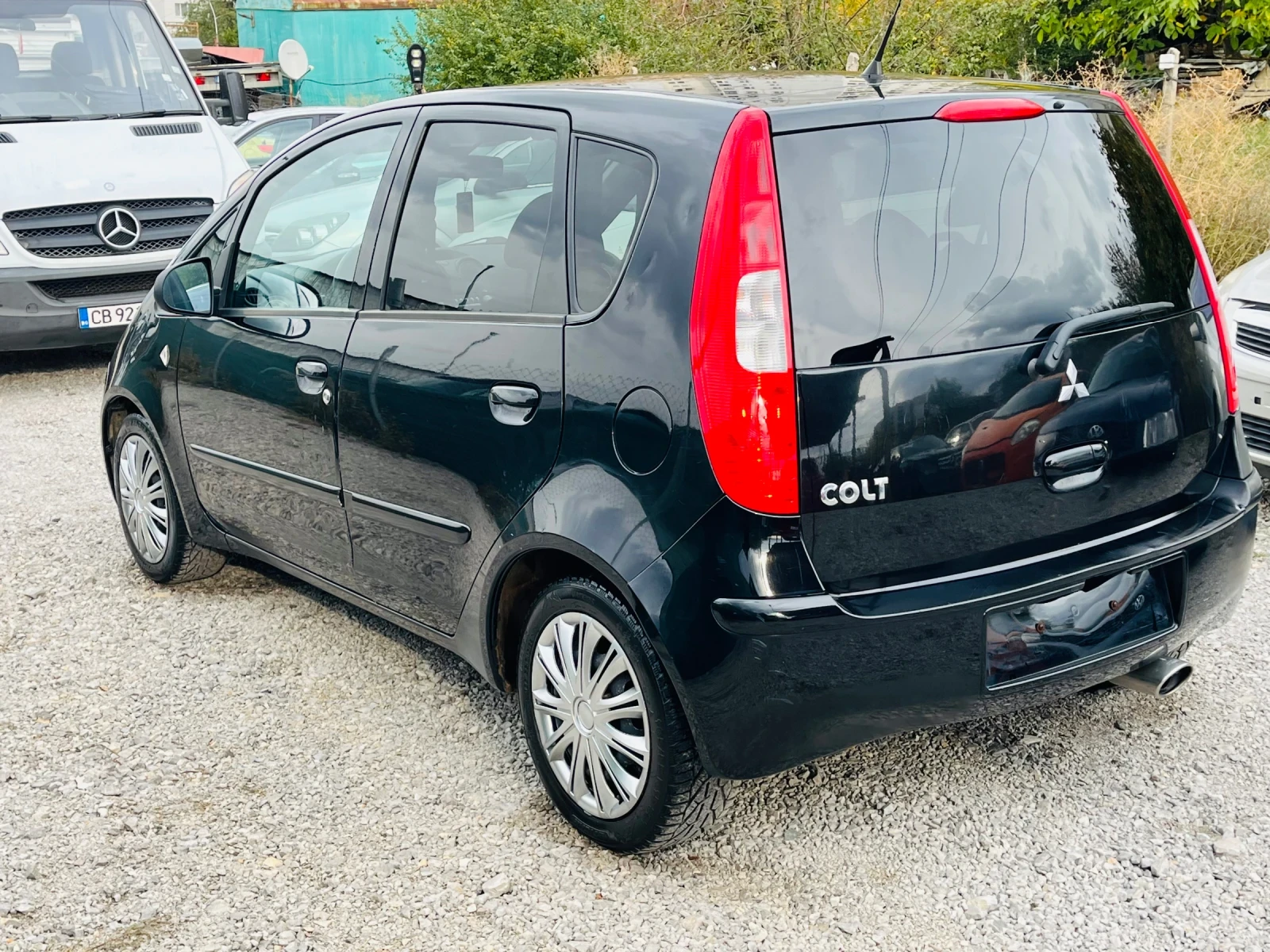 Mitsubishi Colt 1.1i/75k.c - изображение 6